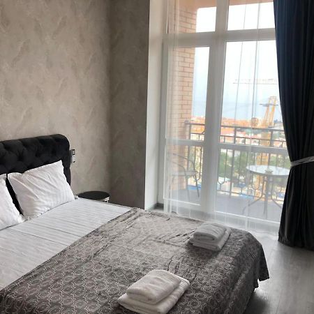 Apartment In Arсadia 2 Bedrooms 敖德萨 外观 照片