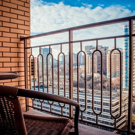 Apartment In Arсadia 2 Bedrooms 敖德萨 外观 照片